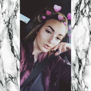 Meet your Posher, Brooke